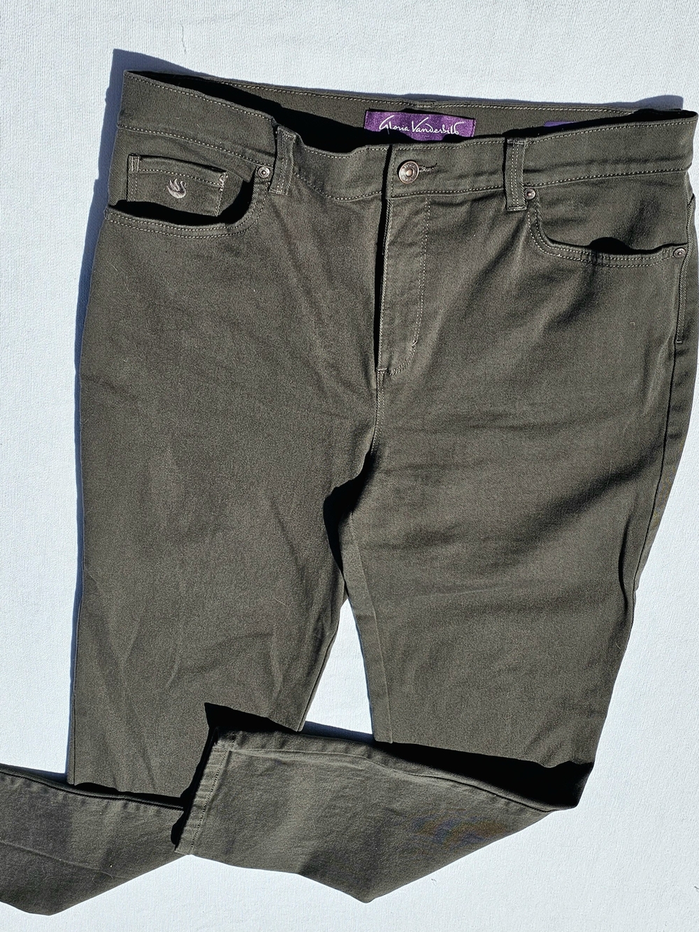 Gloria Vanderbilt Olive Green Slim Jeans with Purple Brand Tag